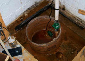 Sans un système de pompes de puisard de secours, un problème d'eau << normal >> peut devenir un problème coûteux.
